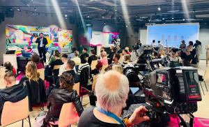 Tisková konference Magenta Experience Center_průzkum